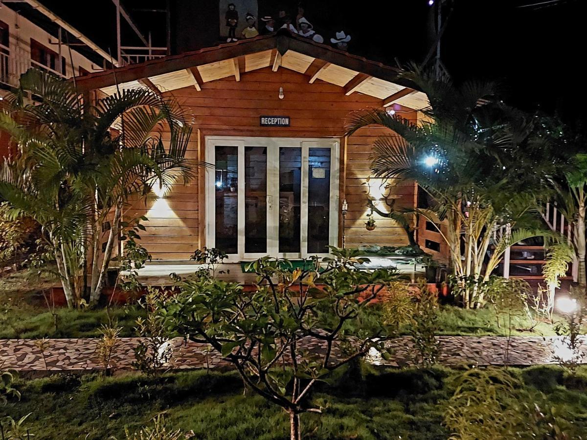 Vedana Retreat Arambol Ξενοδοχείο Εξωτερικό φωτογραφία